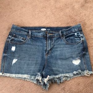 Old navy boyfriend shorts